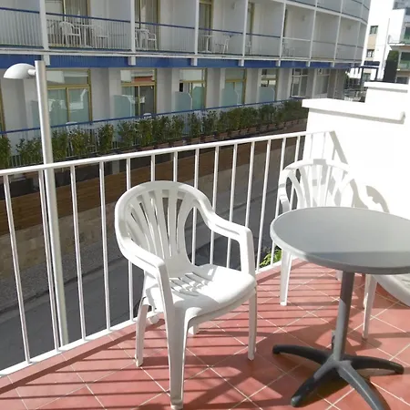 Centrico Y Confortable Apartamento En * Tossa de Mar